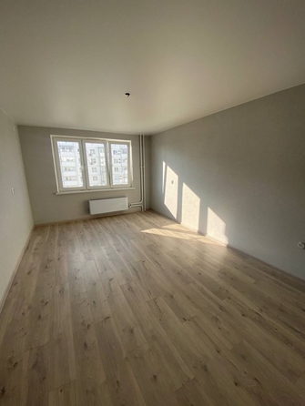
  Продается 2-комн. квартира, 43 м², Ленина ул, д. 235
. Фото 2.