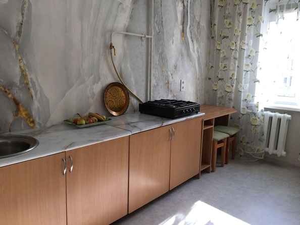
  Продается 1-комн. квартира, 47 м², Астраханская ул, д. 86
. Фото 4.