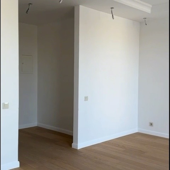 
  Продается апартамент, 31 м², Толстого ул, д. 27
. Фото 3.
