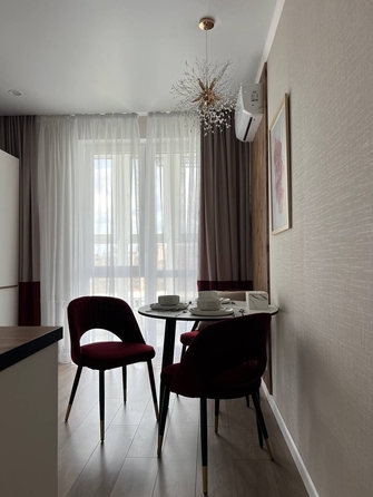 
  Продается 2-комн. квартира, 55 м², Крылова ул, д. 13к1
. Фото 9.