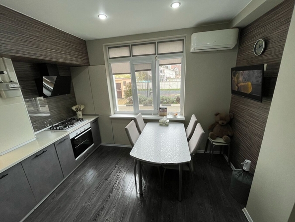 
  Продается 1-комн. квартира, 40 м², 40 лет Победы ул, д. 114
. Фото 21.