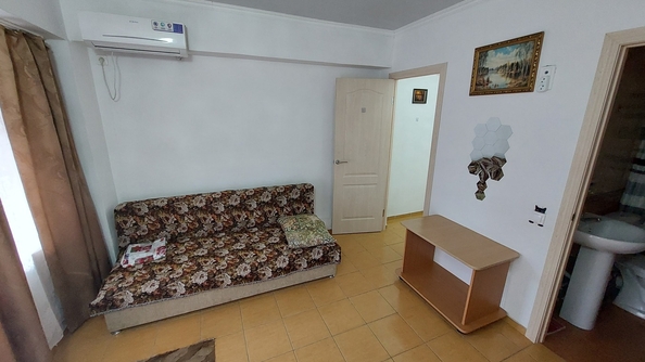 
  Продается 2-комн. квартира, 30 м², Кати Соловьяновой ул, д. 119
. Фото 4.