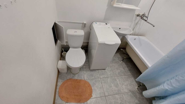 
  Продается 1-комн. квартира, 36 м², Адмирала Пустошкина ул, д. 22к3
. Фото 17.