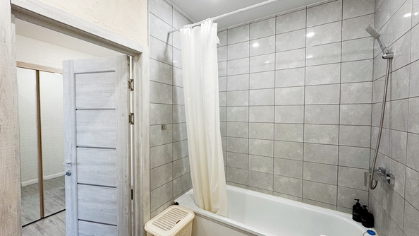 
  Продается 1-комн. квартира, 45 м², Ивана Голубца ул, д. 147
. Фото 16.