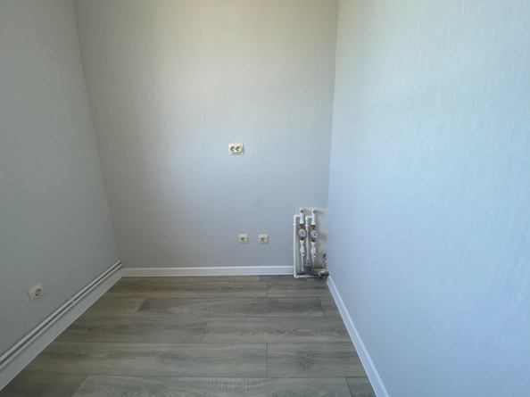 
  Продается студия, 28 м², Толстого ул, д. 81
. Фото 14.