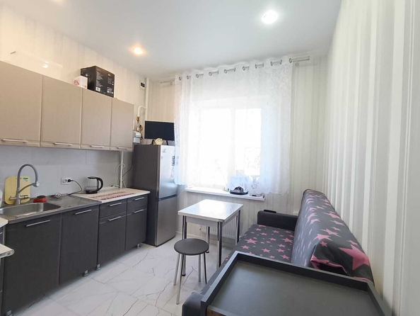 
  Продается 1-комн. квартира, 33 м², Анапская ул, д. 80
. Фото 3.