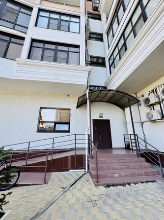 
  Продается 2-комн. квартира, 90 м², Шевченко ул, д. 73Б
. Фото 2.