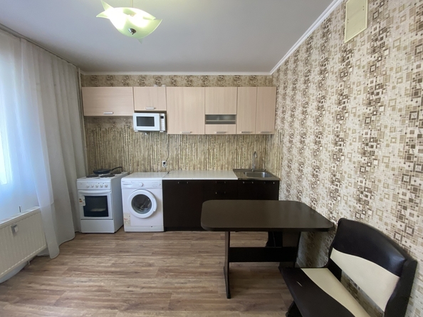 
  Продается 1-комн. квартира, 36 м², Адмирала Пустошкина ул, д. 22к4
. Фото 2.