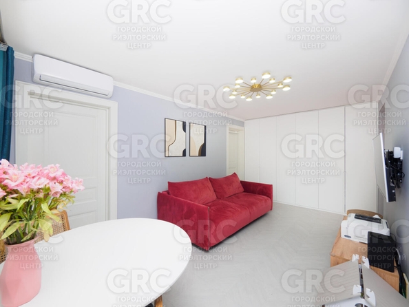 
  Продается 2-комн. квартира 48 м². Фото 2.