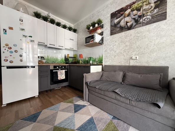 
  Продается 1-комн. квартира, 42 м², Лермонтова ул, д. 118А
. Фото 2.