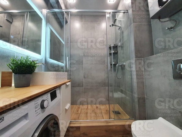
  Продается 1-комн. квартира, 30 м², Амбровая ул, д. 10
. Фото 4.