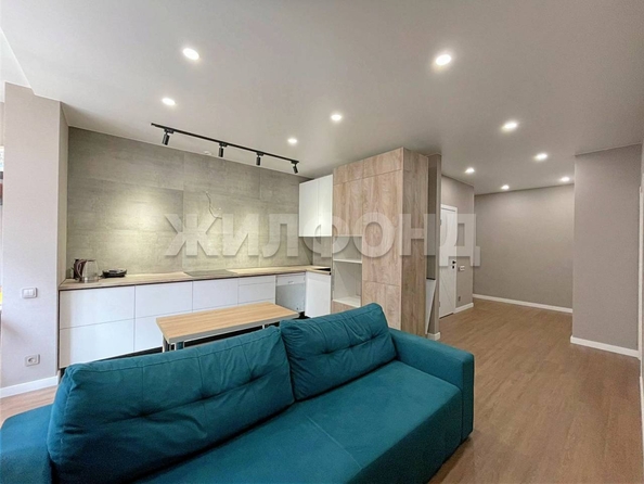 
  Продается 2-комн. квартира, 63.7 м², Героя Георгия Бочарникова ул, д. 8/1
. Фото 4.