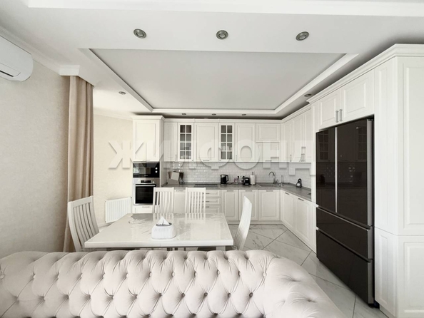 
  Продается 3-комн. квартира, 85.6 м², Леонида Лаврова ул, д. 4
. Фото 4.