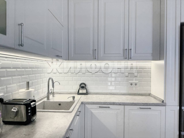 
  Продается 3-комн. квартира, 85.6 м², Леонида Лаврова ул, д. 4
. Фото 7.