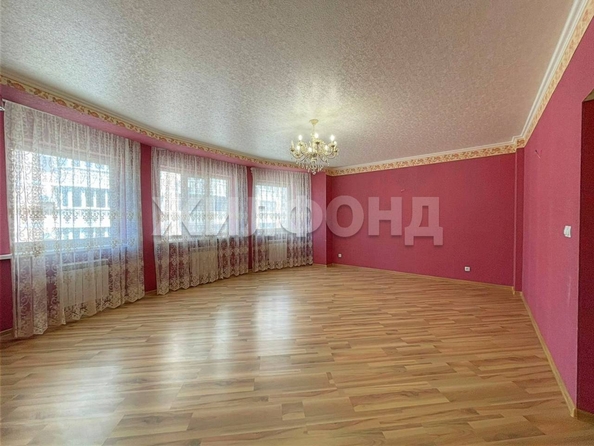 
  Продается 3-комн. квартира, 112 м², Гаражная ул, д. 81/6
. Фото 9.