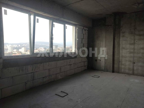 
  Продается 3-комн. квартира, 71 м², Туапсинская ул, д. 19
. Фото 8.