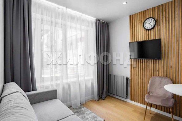 
  Продается 1-комн. квартира, 17 м², Пирогова ул, д. 10/12
. Фото 2.