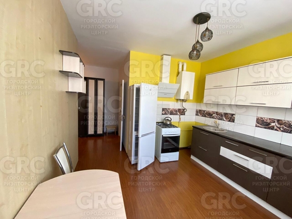 
  Продается 1-комн. квартира, 46 м², Одесская ул, д. 22
. Фото 2.