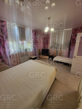
  Продается 1-комн. квартира, 35 м², Виноградная ул, д. 76
. Фото 6.