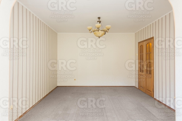 
  Продается 3-комн. квартира, 74 м², Теневой пер, д. 34
. Фото 5.