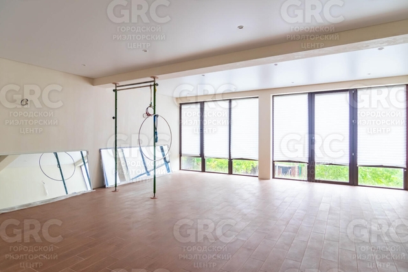 
  Продается дом 450 м². Фото 23.