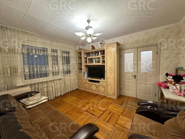 
  Продается 3-комн. квартира, 76 м², Абрикосовая ул, д. 18
. Фото 2.