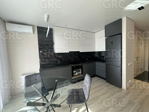
  Продается 1-комн. квартира, 30.3 м², Полтавская ул, д. 21А
. Фото 4.
