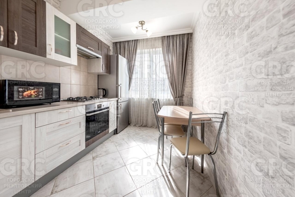 
  Продается 2-комн. квартира 55 м². Фото 2.