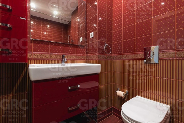 
  Продается 2-комн. квартира, 79.2 м², Казачья ул, д. 2
. Фото 2.