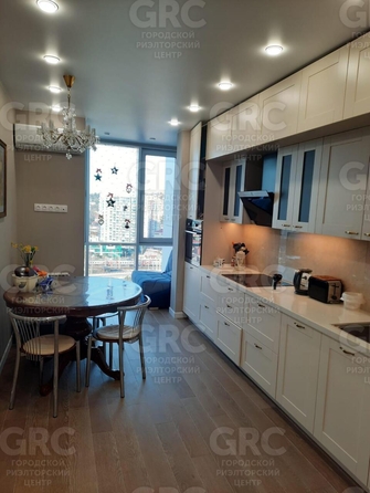 
  Продается 2-комн. квартира 63 м². Фото 1.