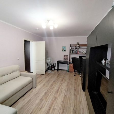 
  Продается 1-комн. квартира, 40 м², Адмирала Пустошкина ул, д. 10
. Фото 4.