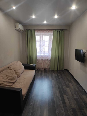
  Продается 1-комн. квартира, 35 м², Ленина ул, д. 180Ак6
. Фото 2.