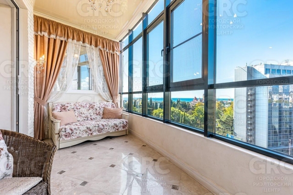 
  Продается 3-комн. квартира 120 м². Фото 1.