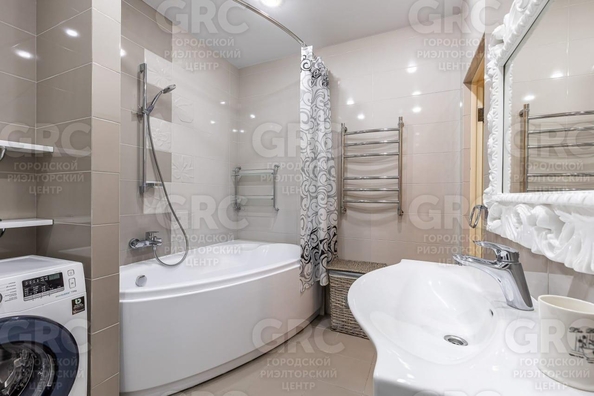 
  Продается 3-комн. квартира 120 м². Фото 25.