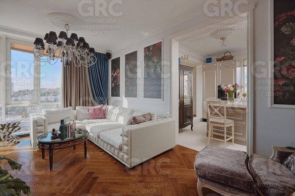 
  Продается 4-комн. квартира 140 м². Фото 2.