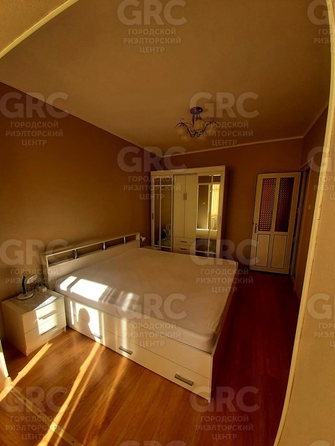 
  Продается 3-комн. квартира, 76 м², Пирогова ул, д. 34к1
. Фото 2.