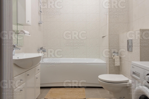 
  Продается 2-комн. квартира 61.3 м². Фото 28.