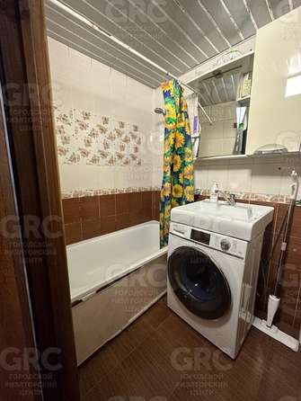 
  Продается 3-комн. квартира, 69 м², Надежная ул, д. 12
. Фото 9.