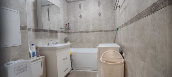 
  Продается 1-комн. квартира, 47 м², Ленинградская ул, д. 45
. Фото 10.
