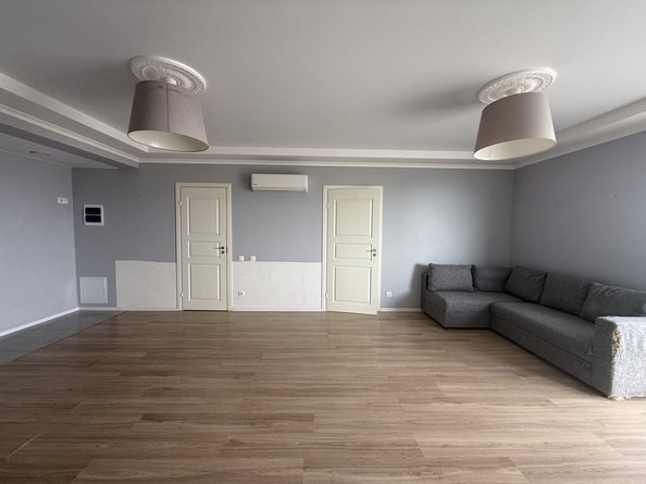 
  Продается 1-комн. квартира, 75 м², Ленина ул, д. 9
. Фото 5.