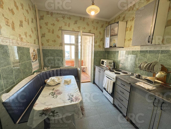 
  Продается 2-комн. квартира, 65 м², Горького ул, д. 43
. Фото 4.