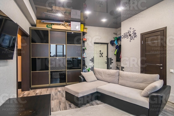 
  Продается 3-комн. квартира, 66.1 м², Ленина ул, д. 288
. Фото 2.