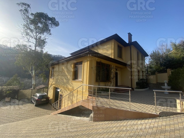 
  Продается дом 200 м². Фото 1.
