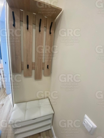 
  Продается 1-комн. квартира, 27 м², Полтавская ул, д. 21А
. Фото 2.