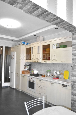 
   Продам 2-комнатную, 65 м², Амбровая ул, 33

. Фото 7.