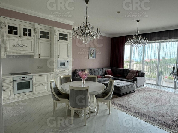 
  Продается апартамент 235 м². Фото 1.