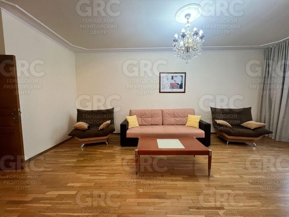 
  Продается 2-комн. квартира 84.2 м². Фото 2.
