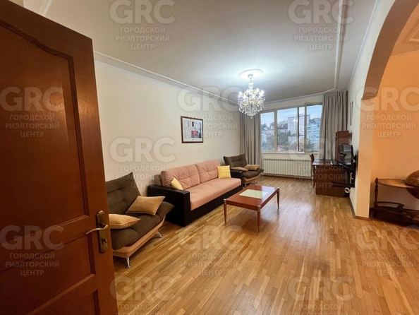 
  Продается 2-комн. квартира, 84.2 м², Чайковского ул, д. 23/1
. Фото 5.
