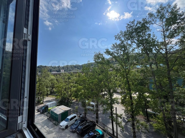 
  Продается 2-комн. квартира, 54 м², Аллея Челтенхэма ул, д. 18
. Фото 8.