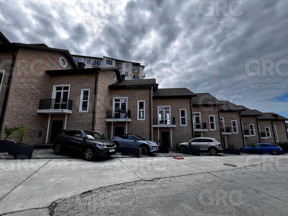 
  Продается коттедж, 113 м², Сочи
. Фото 2.